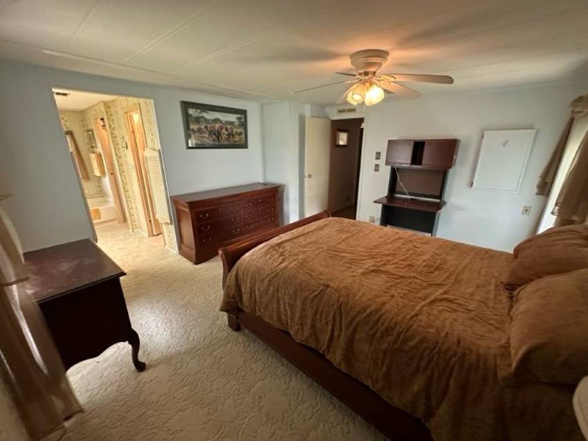 125 Rigi Slope Drive a Winter Haven, FL Mobile or Manufactured Home for Sale